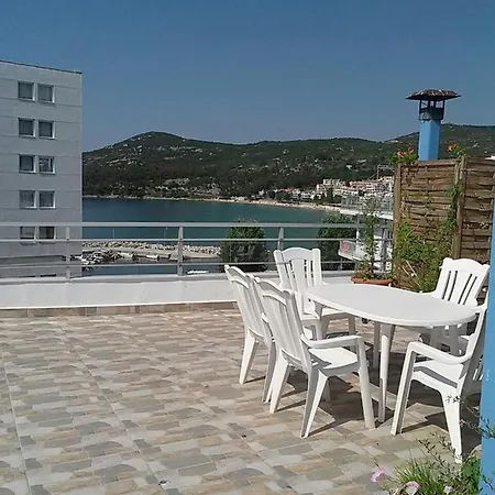 Roof Garden By The Sea Lejlighed
